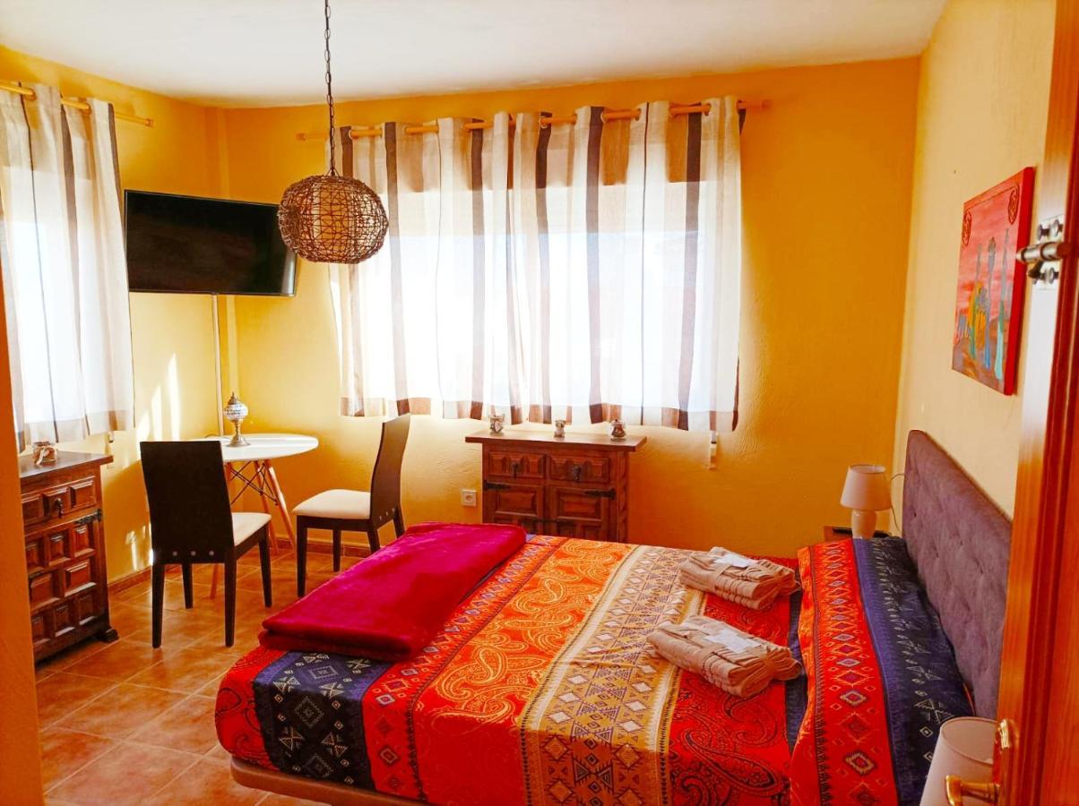 Casasina Apartment อากีลัส ภายนอก รูปภาพ